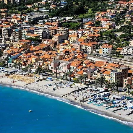 Bilocale Marina A Pochi Passi Dal Mare Di Lejlighed *
