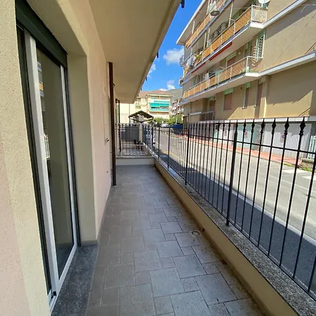 Apartman Bilocale Marina A Pochi Passi Dal Mare Di Ceriale