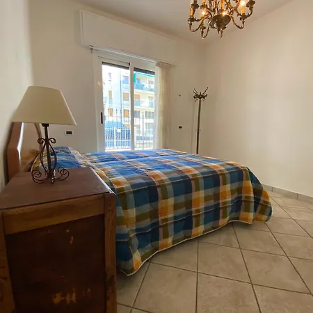 Apartment Bilocale Marina A Pochi Passi Dal Mare Di